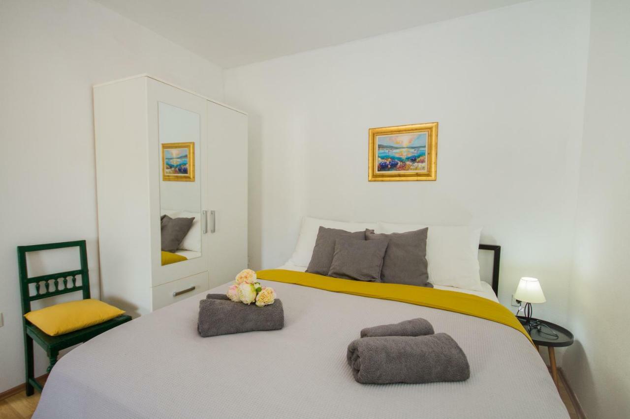 Villa Lanterna Prapatnica Eksteriør billede